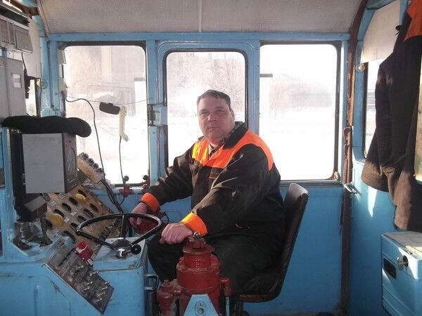  7566565  Valentin, 49 ,    