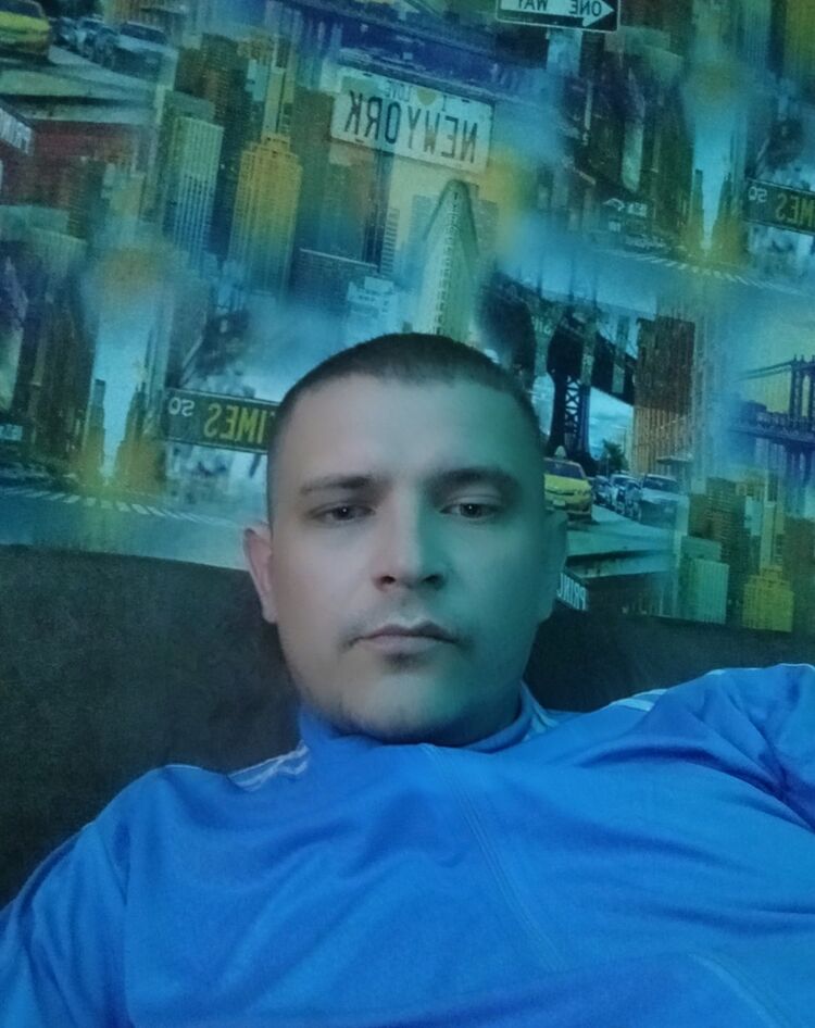  46495355  Romanoff, 32 ,    