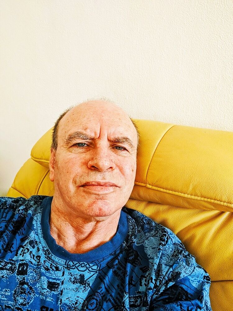  21721365  Yurii, 66 ,    Ashqelon