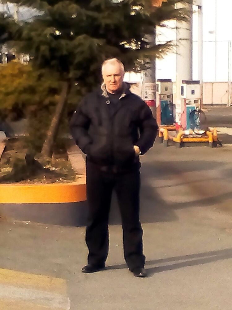  7060745  , 64 ,    