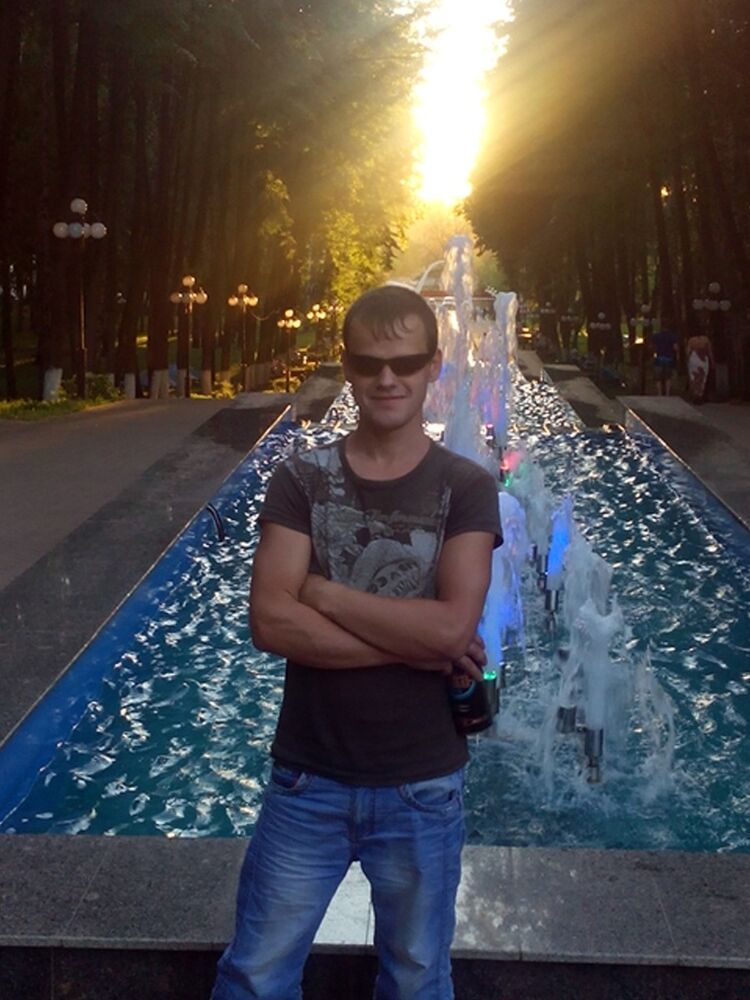  7011675  , 37 ,    