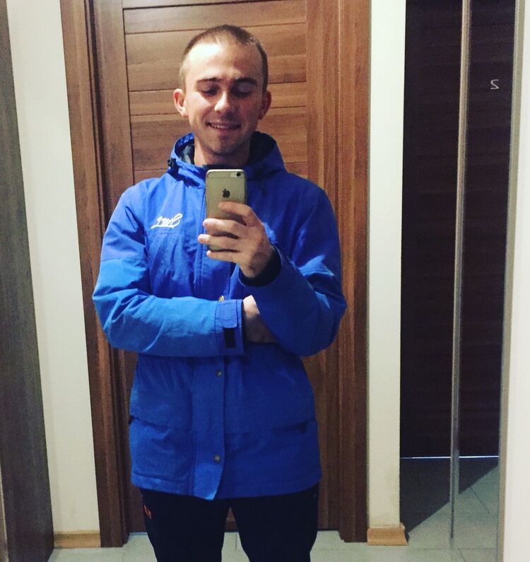  43951565  Igor, 25 ,    