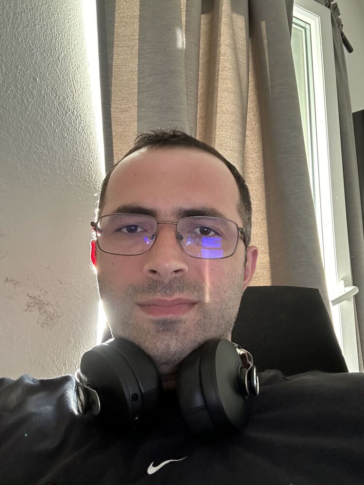 ���� 55697955 ������� Shako, 37 ���, ���� ���������� � Mutterstadt