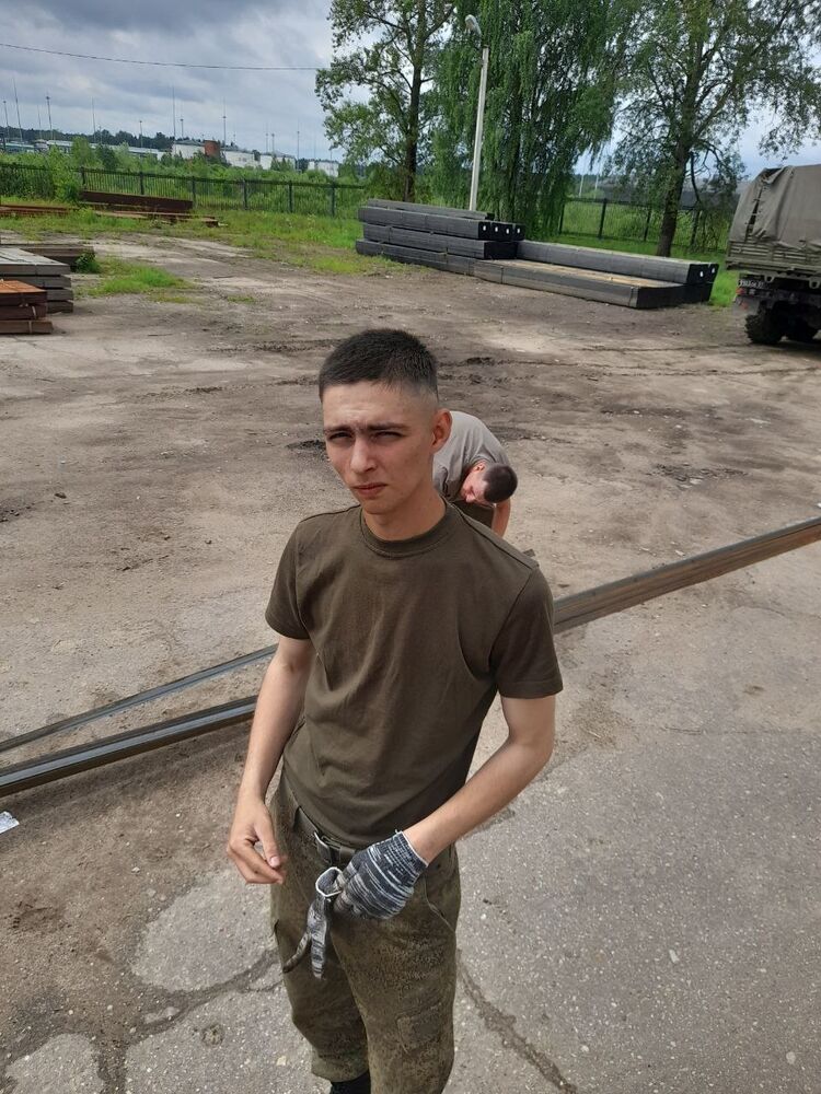  -,   , 21 ,   