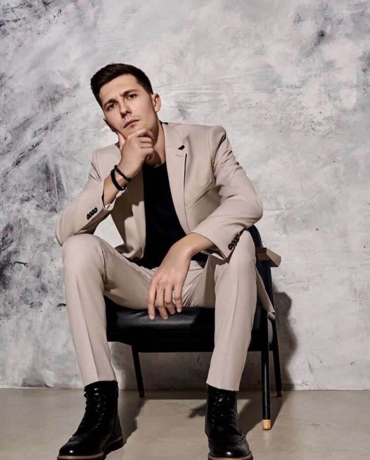 ���������� ������, ���� ������� Christian, 33 ����, ������������ ��� ������, ����� � ���������, c�������� ���������, ���������