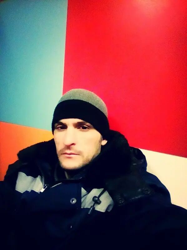  31084415  , 39 ,    -