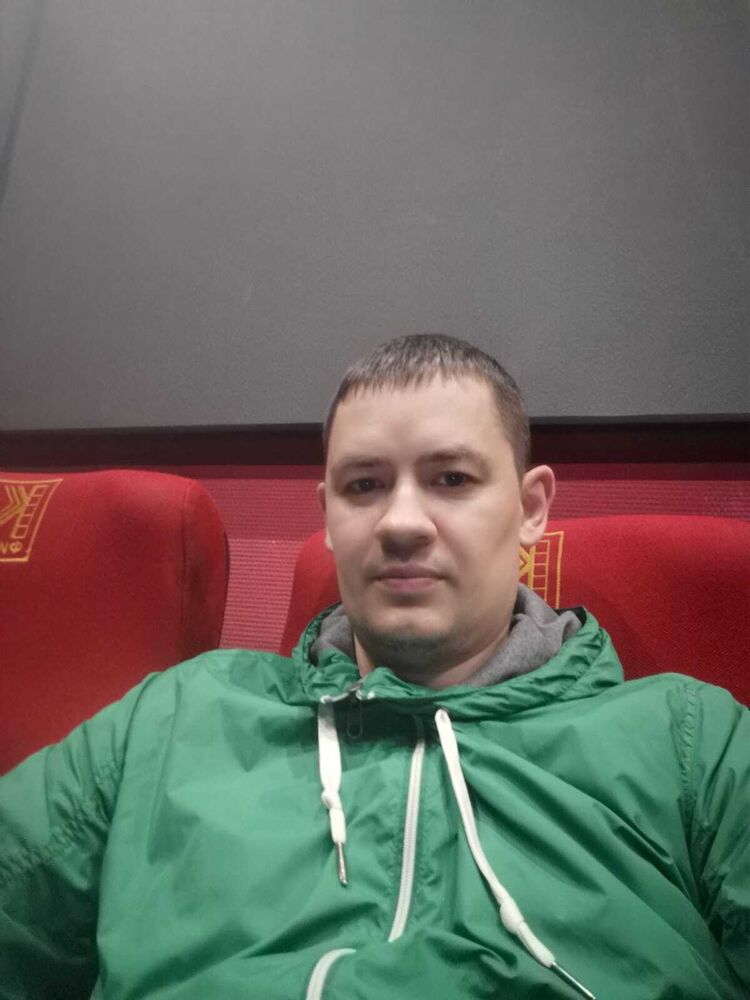  43967375  , 37 ,    -