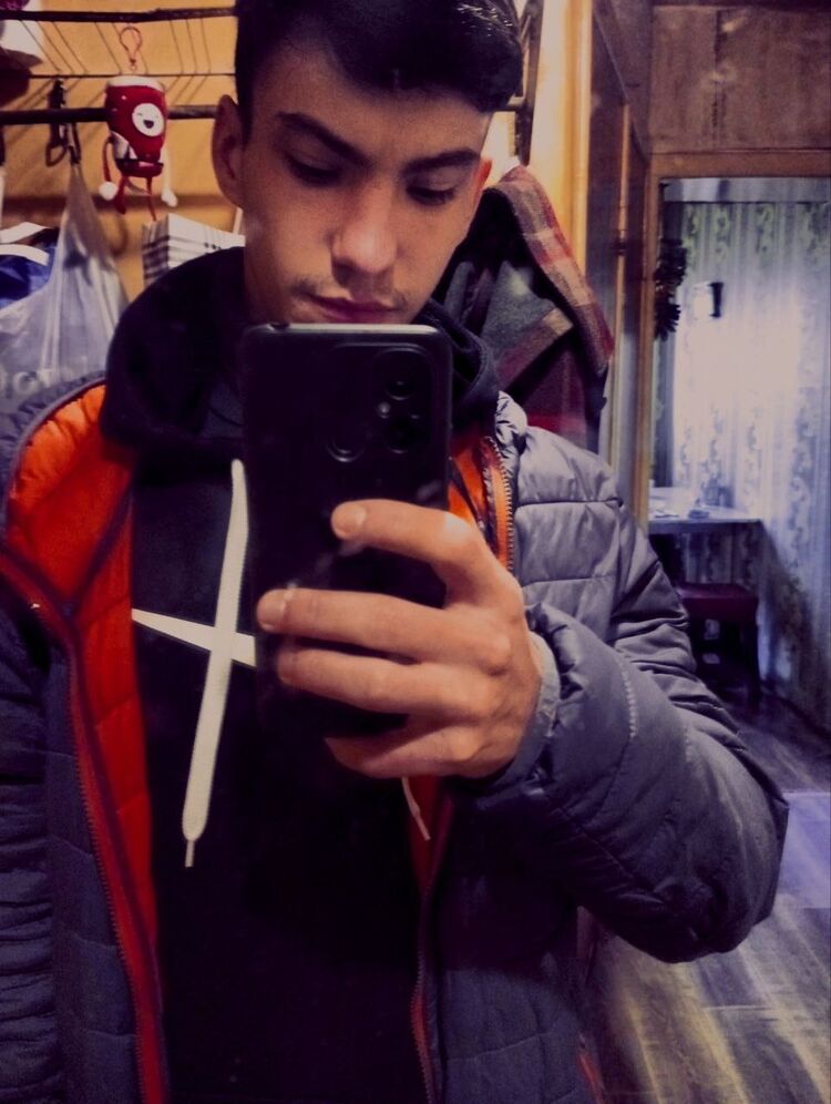  47130585  , 19 ,    
