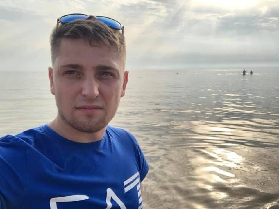  ,   Aleksis, 33 ,   ,   