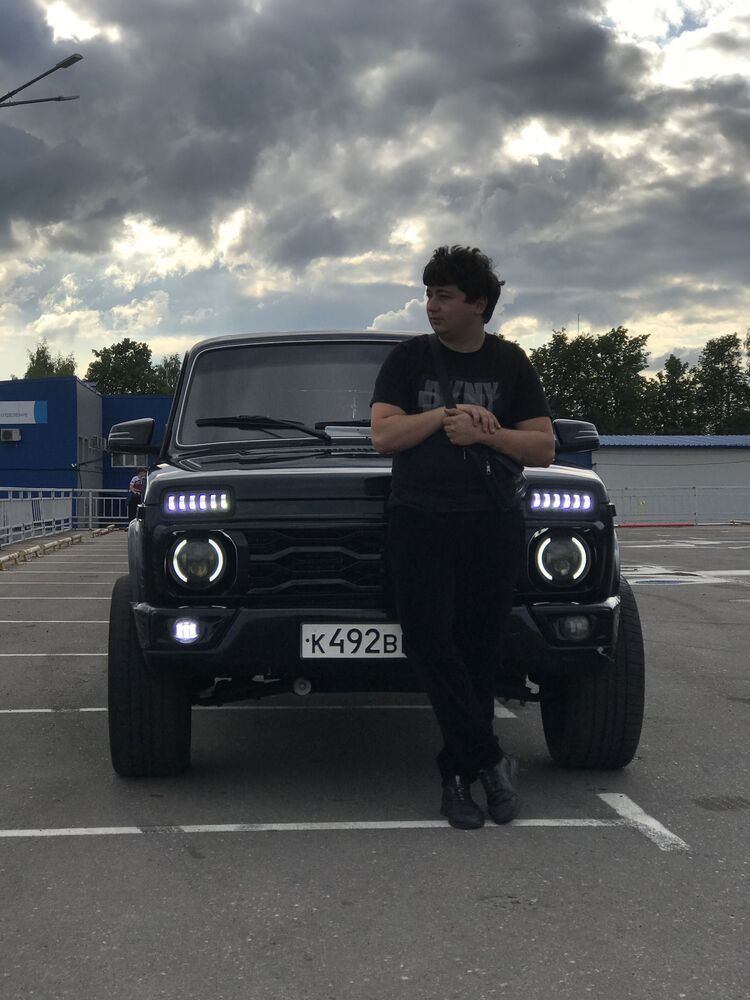  35671725  , 28 ,    