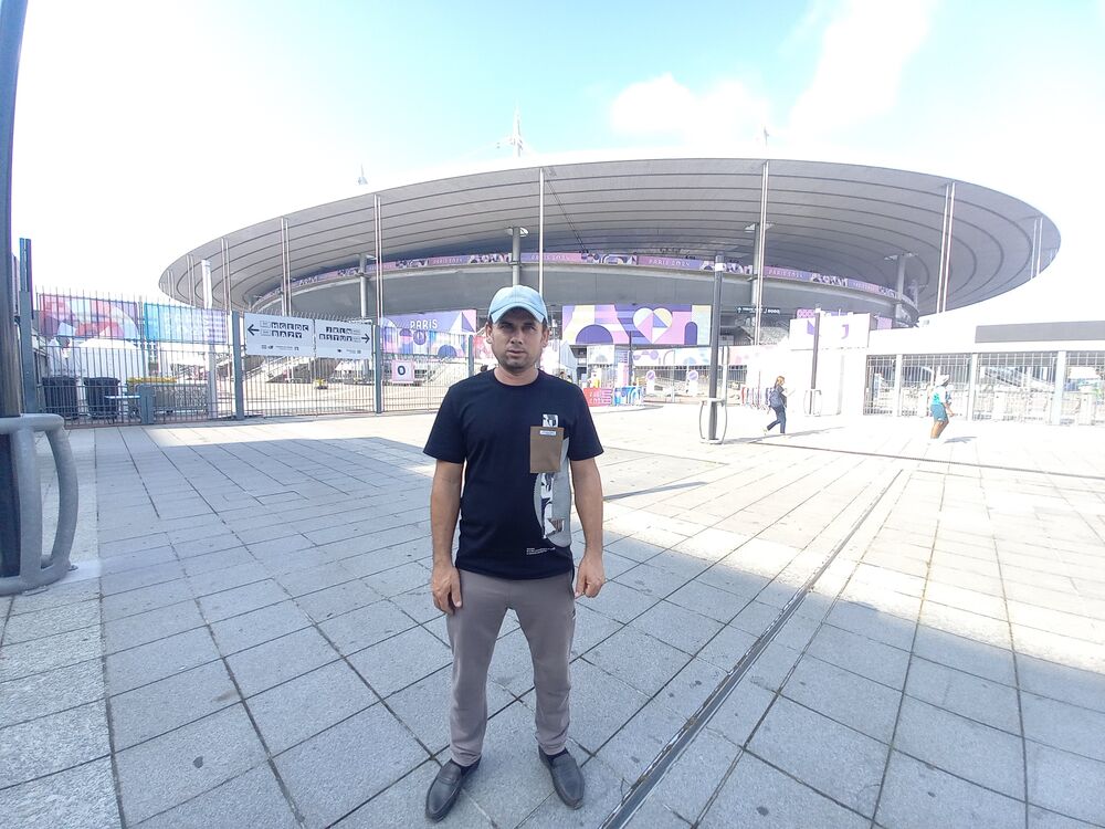  48523645  , 37 ,    Bohnice