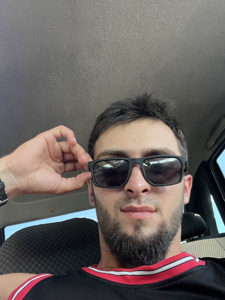  44682145  Rasul, 27 ,    