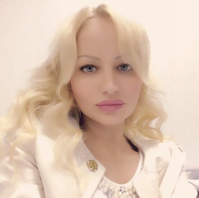 8140785  Julia, 46 ,     