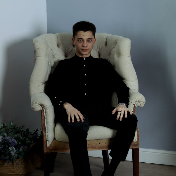  --,   , 24 ,   ,   