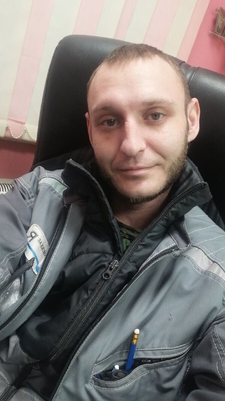  42217585  , 37 ,    