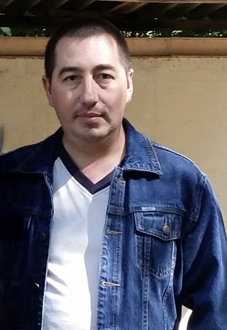  43620325  Vadim, 48 ,    