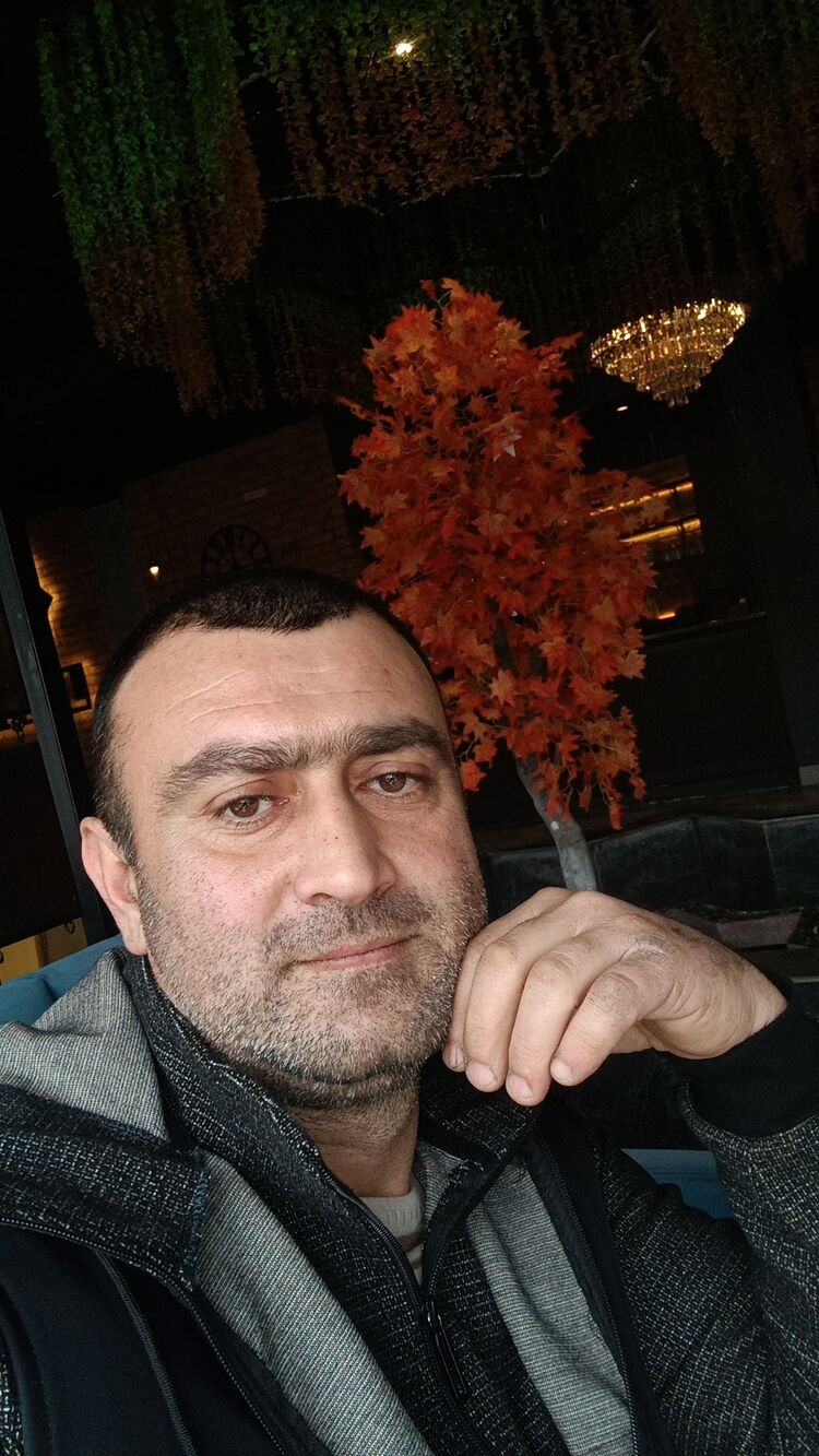  49590025  , 42 ,    