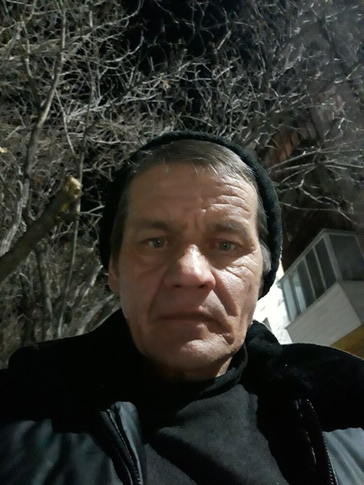  34025085  , 52 ,    