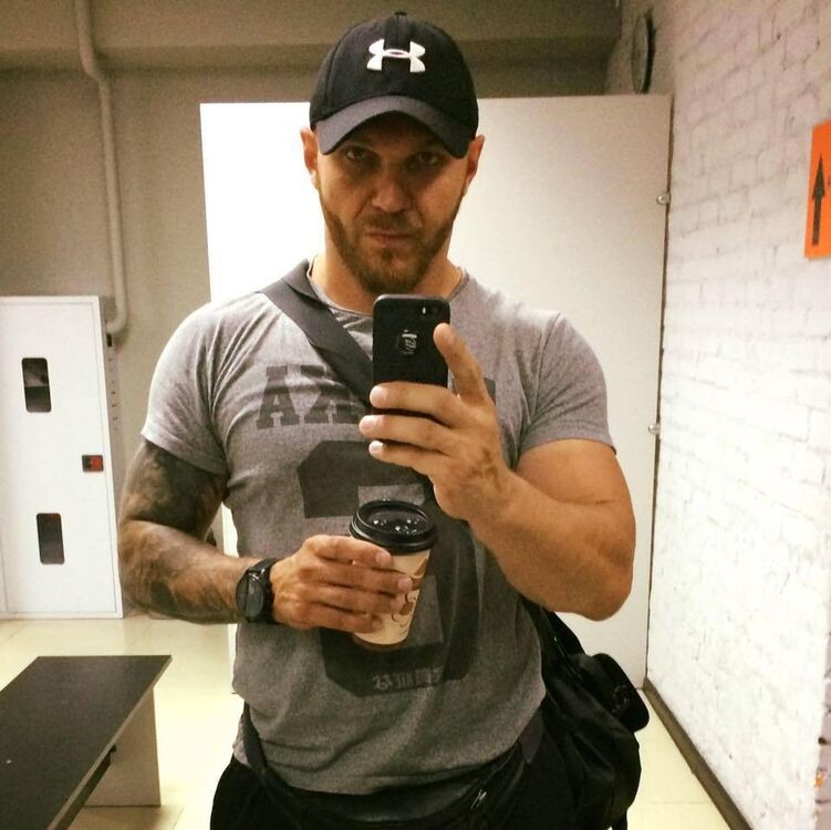  ,   Volk, 46 ,   