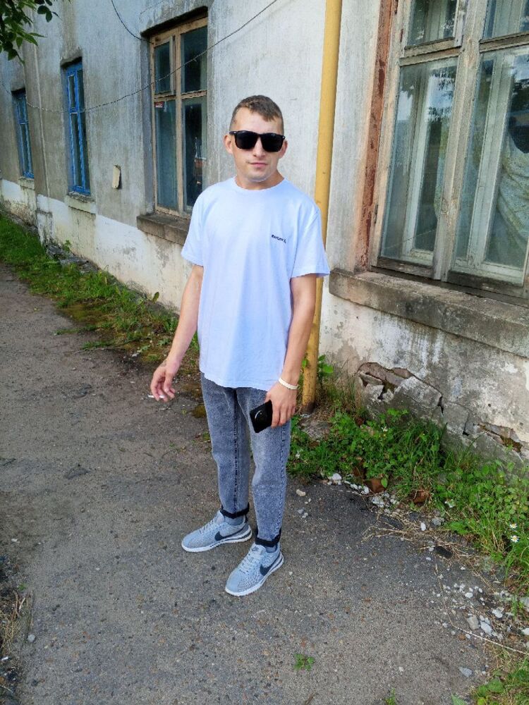  45711095  , 23 ,    