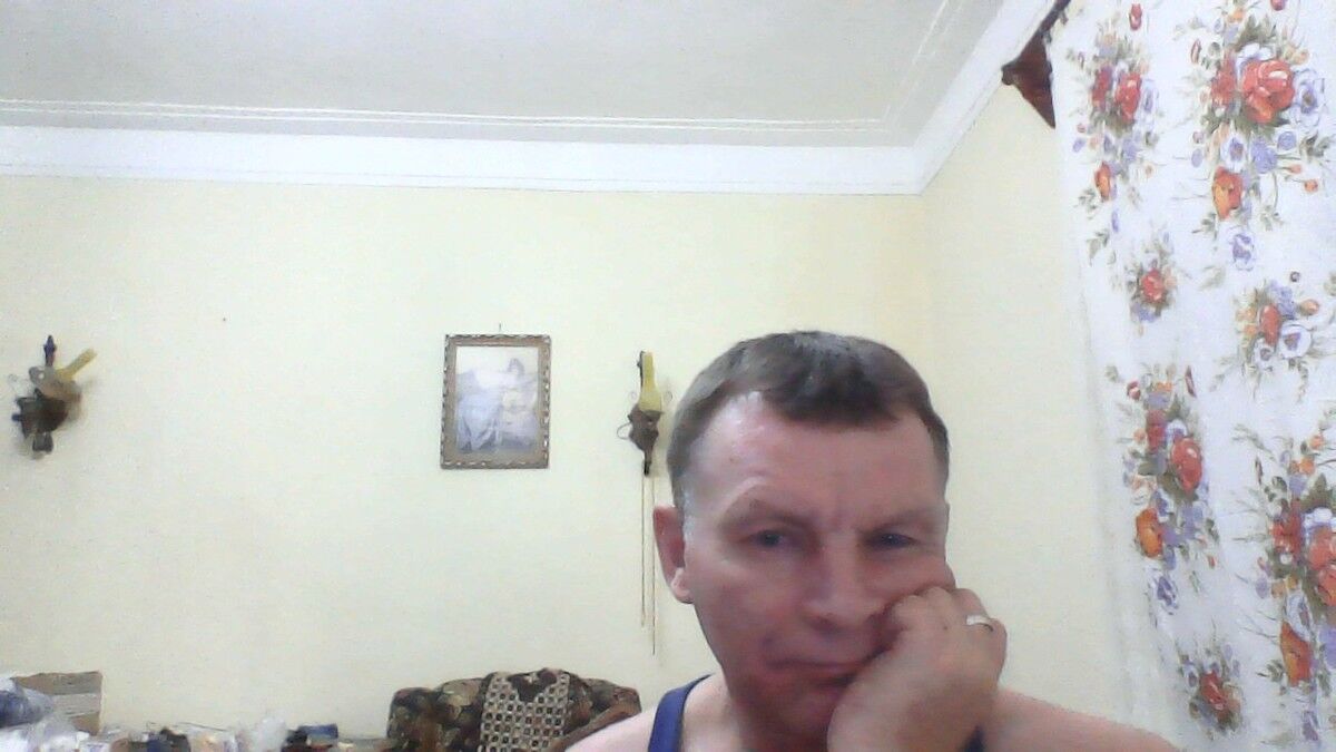  5526755  Igor, 64 ,    
