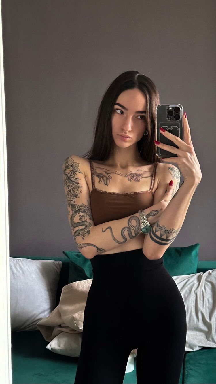  45758405  , 28 ,    