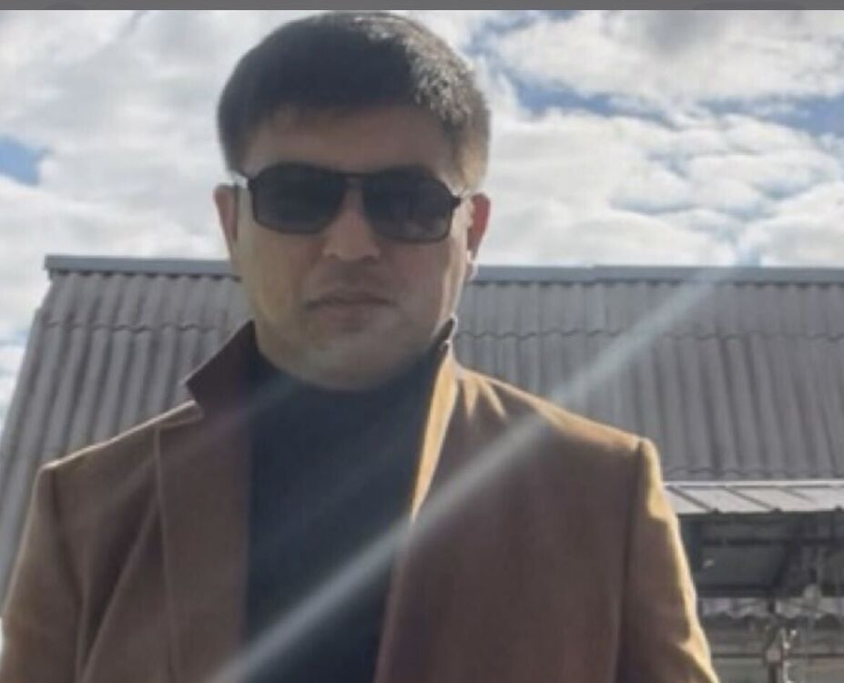  47199735  Kairat, 48 ,    