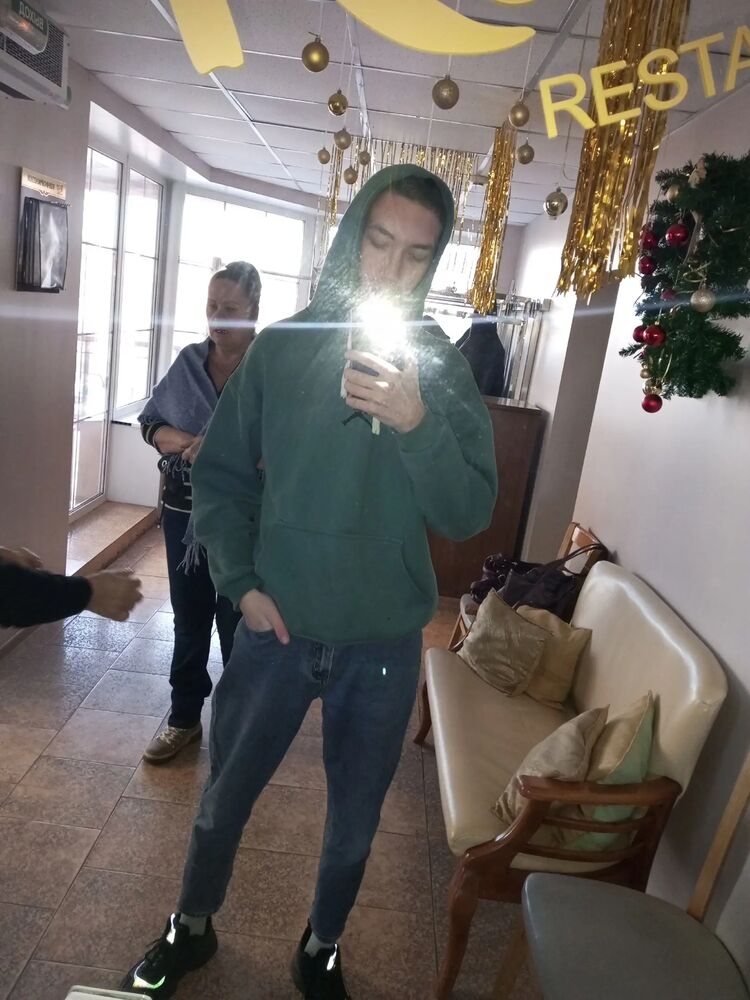  32792285  , 25 ,    