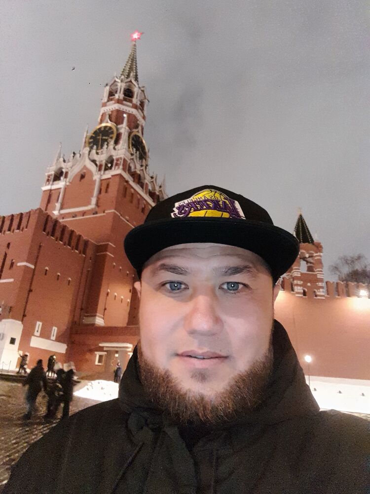  ,   Huseyn, 34 ,   ,   , c , 
