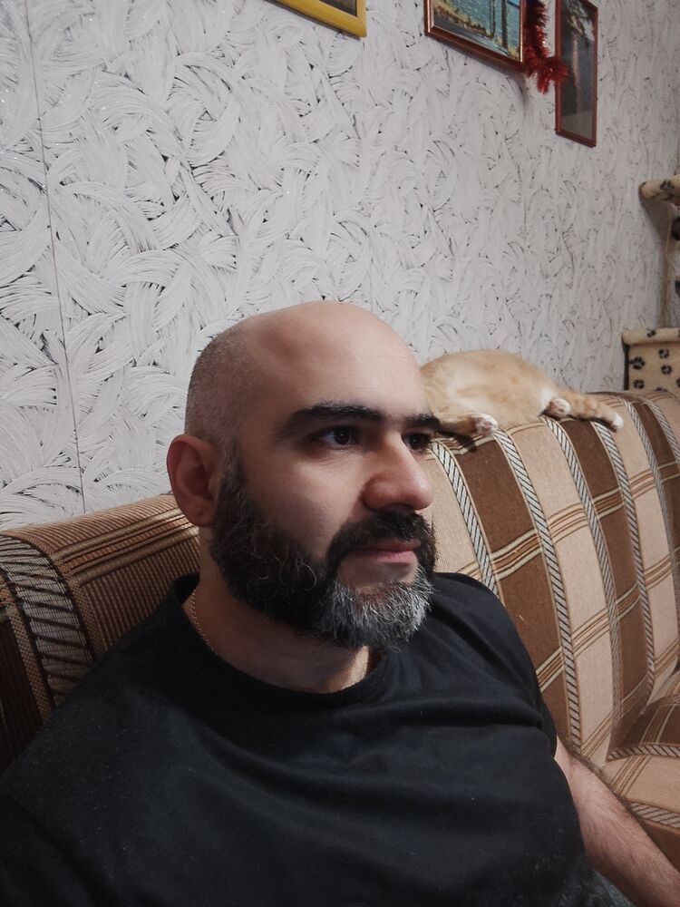  41376555  , 41 ,    