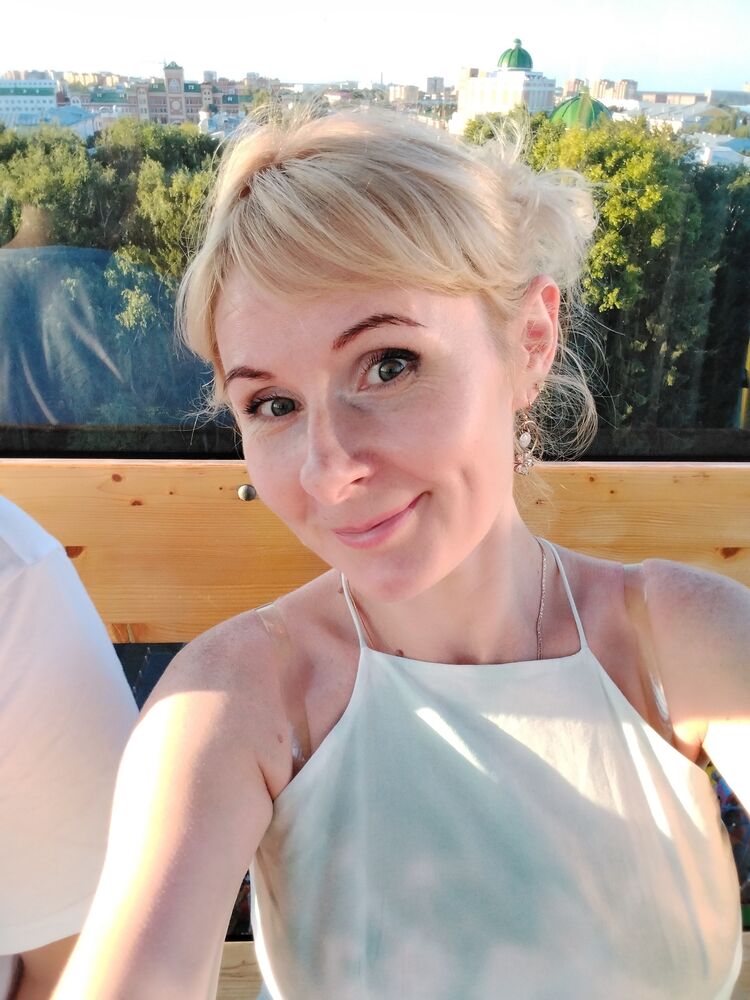  -,   , 44 ,   