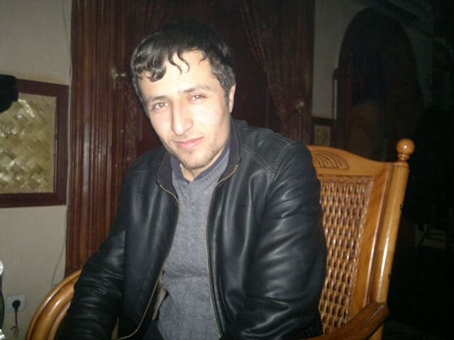  -,   , 33 ,  