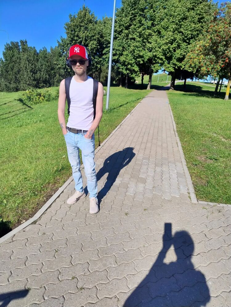  ,   Eduard, 35 ,   ,   