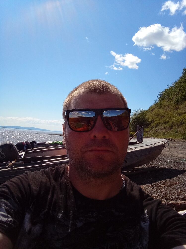  53482235  , 42 ,    --