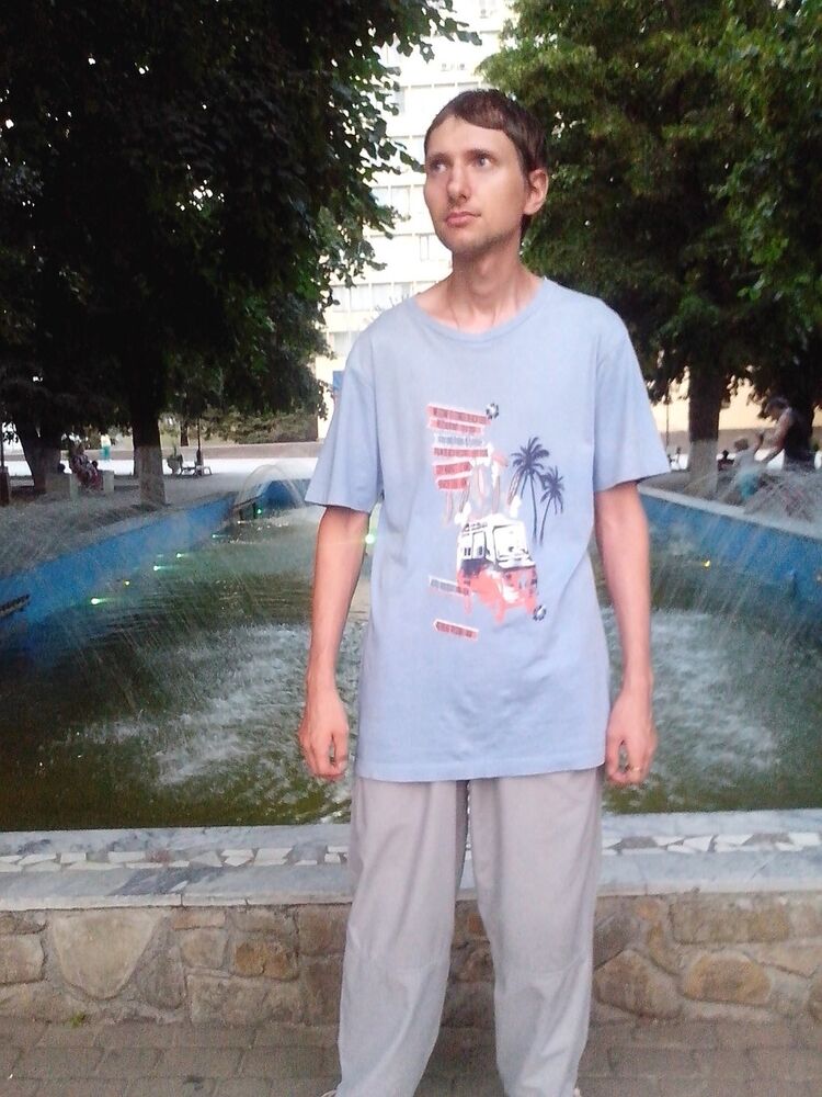  10522075  , 35 ,    