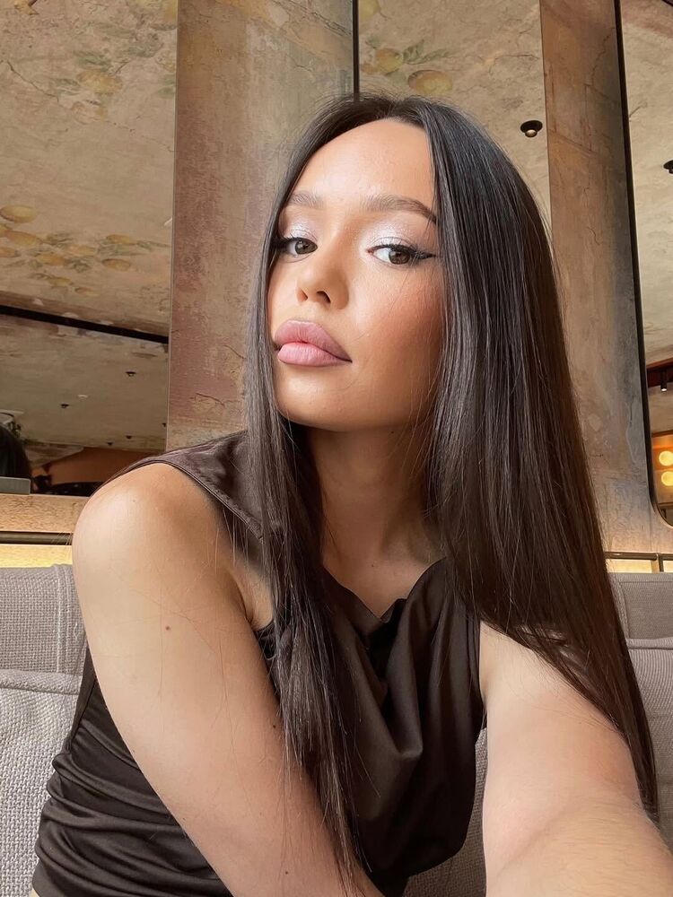  54352925  , 23 ,    --