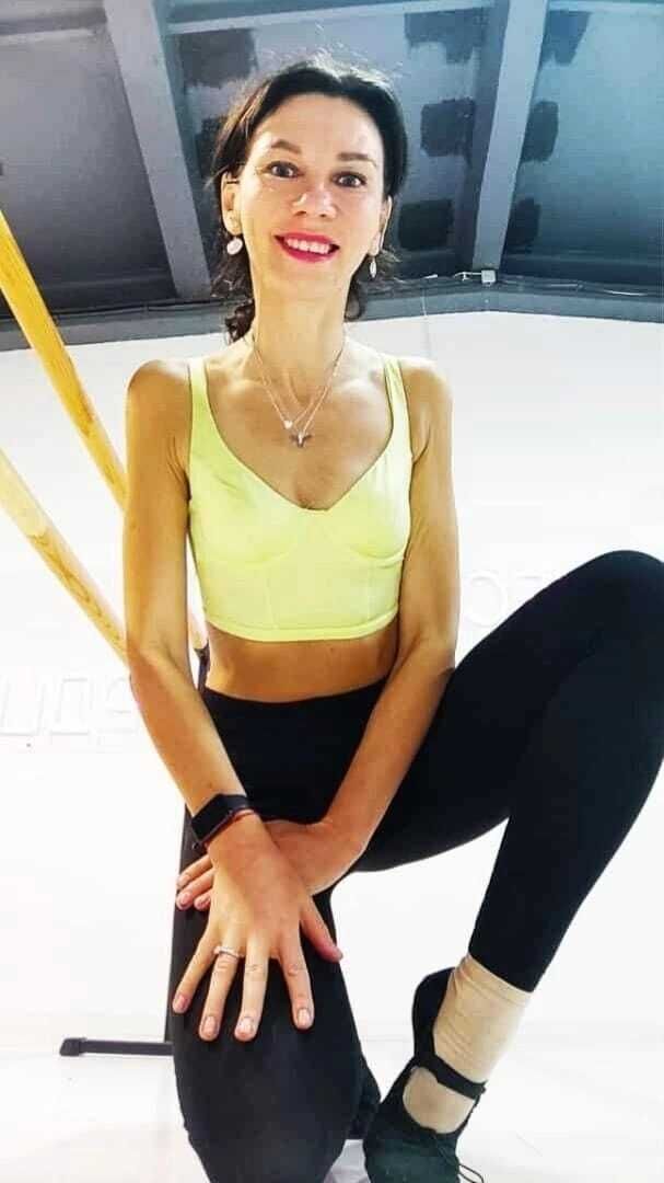  35811795  , 44 ,    -