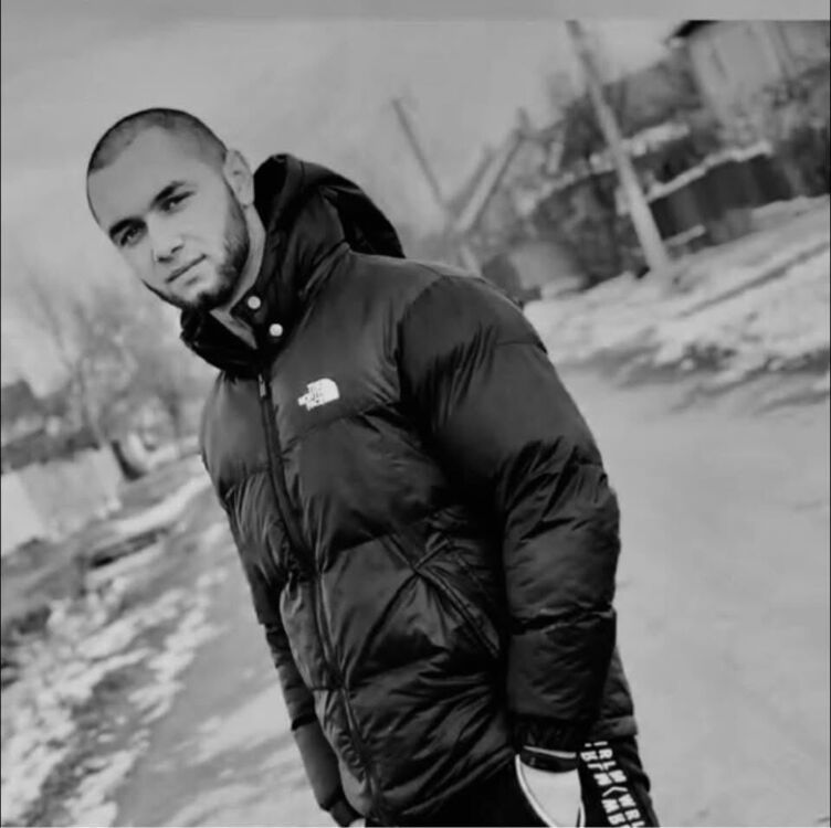  ,   Edgar, 18 ,   ,   