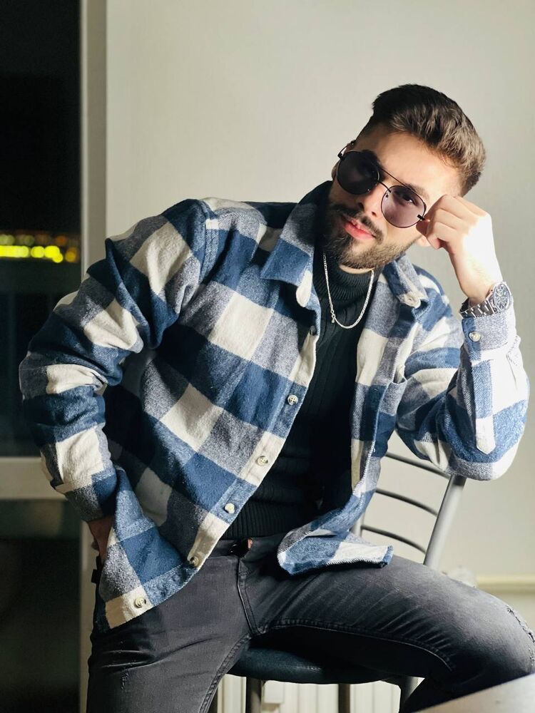  ,   , 24 ,   ,   
