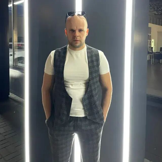  ,   Egor Shirik, 32 ,   
