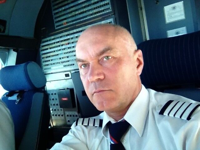  10316115  , 54 ,    -