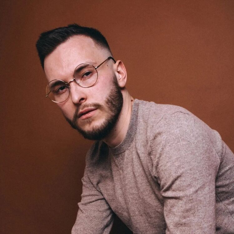  -,   , 26 ,   