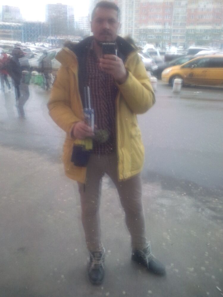  11526495  Vlad, 41 ,    