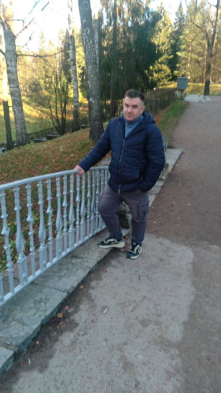  -,   Pavel, 49 ,   ,   
