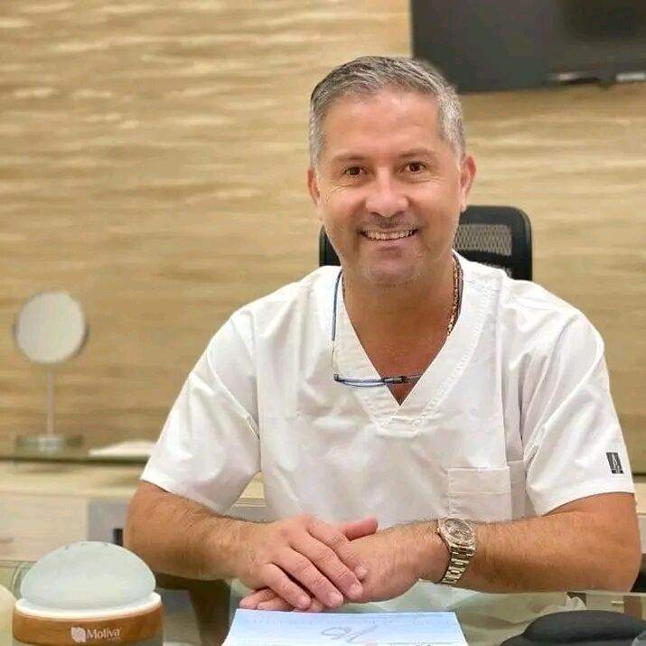  43979255  Mark, 65 ,    