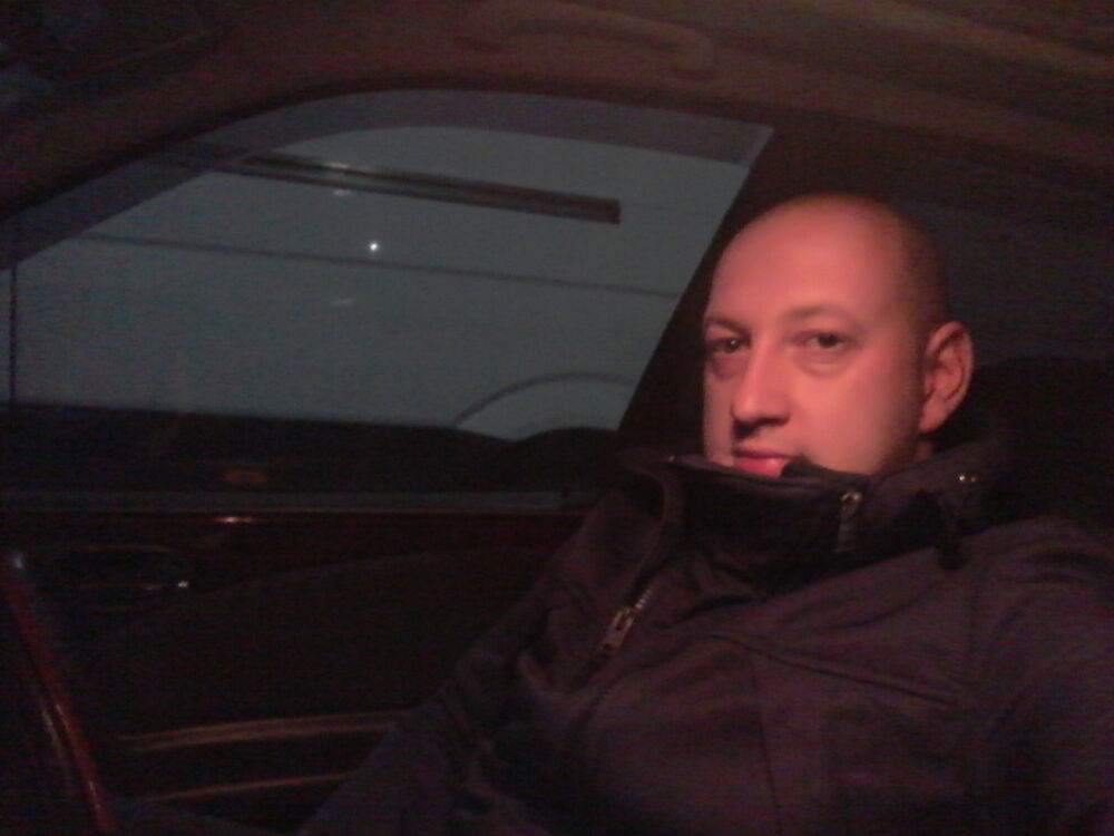  ,   Alex, 37 ,   