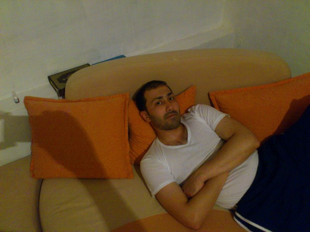  ,   Abduraim, 40 ,  