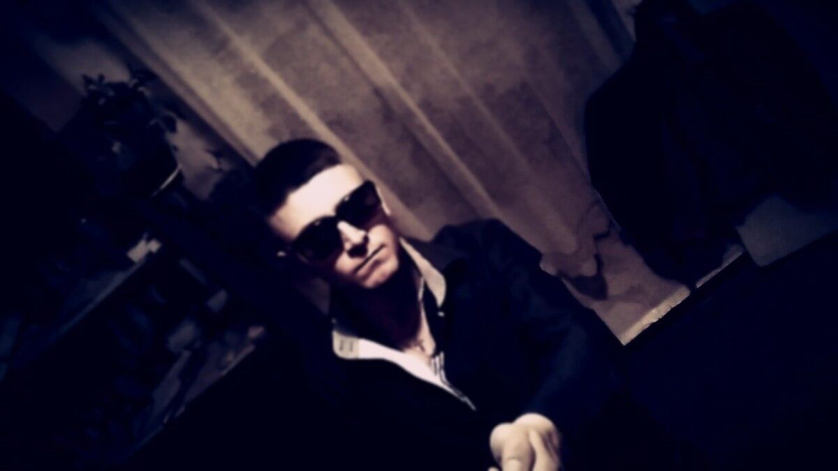  ,   King, 27 ,   ,   , c 