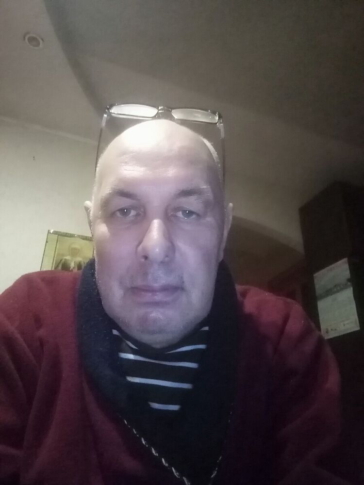  22202765  , 61 ,    