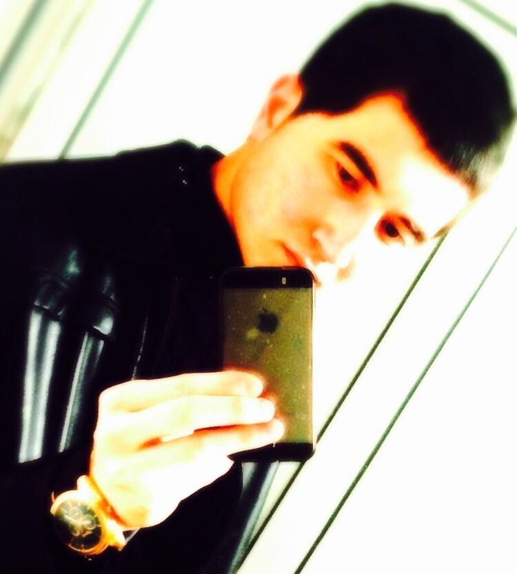  ,   Eldor9641969, 32 ,  